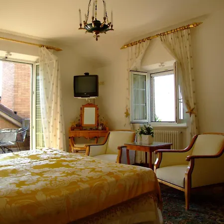 Superb Views, Elegant & Comfortable Apartment! Orciano di Pesaro